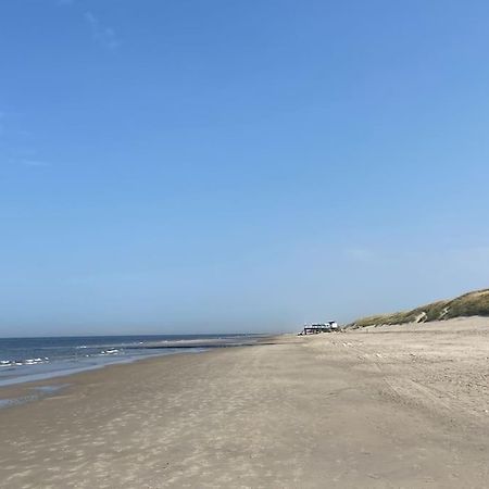 Strandhuisje Daan Dicht Bij Zee En Strand カラントスウオーフ エクステリア 写真